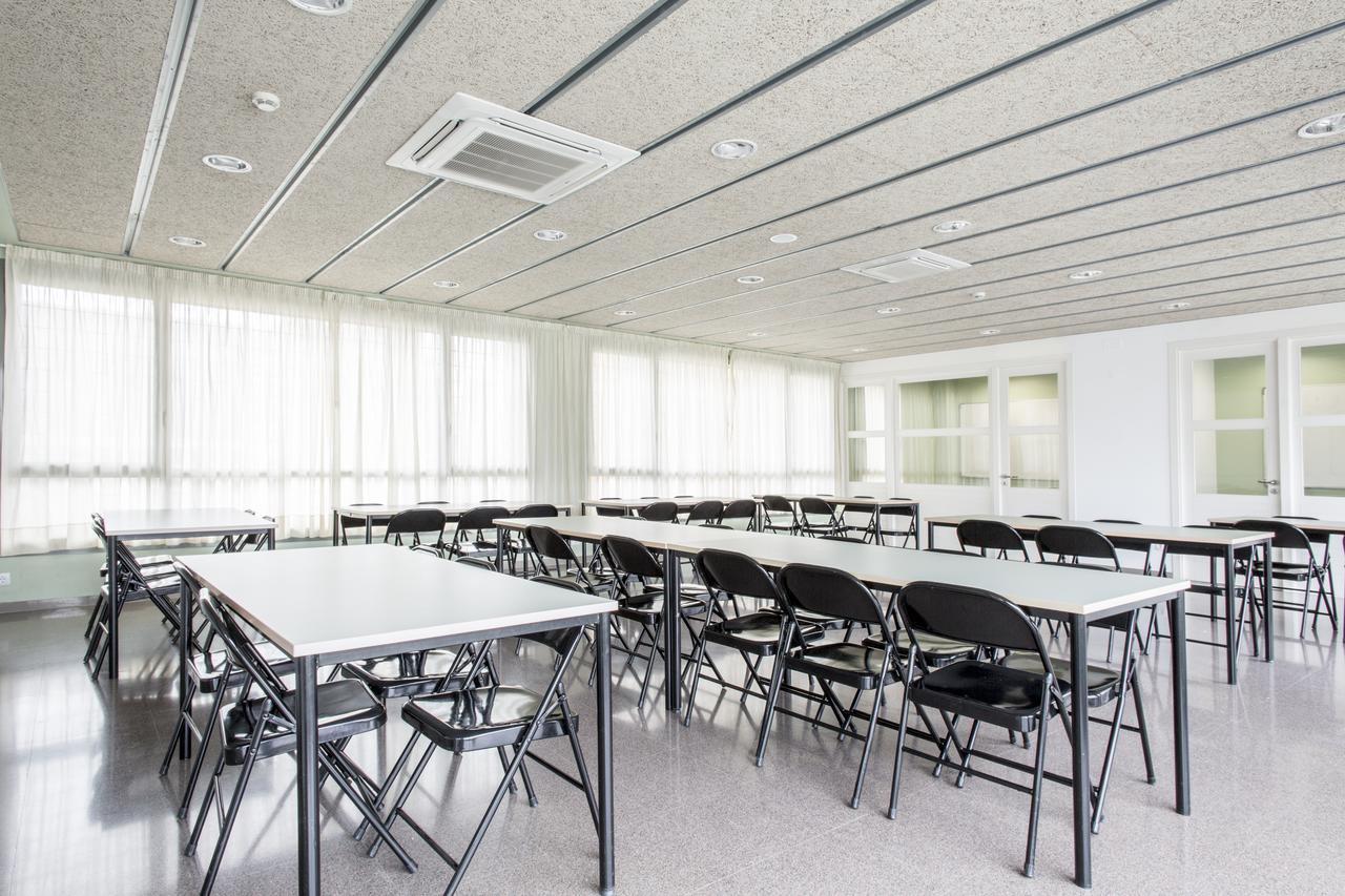 Residencia Universitaria Resa As Burgas Ourense Exterior photo