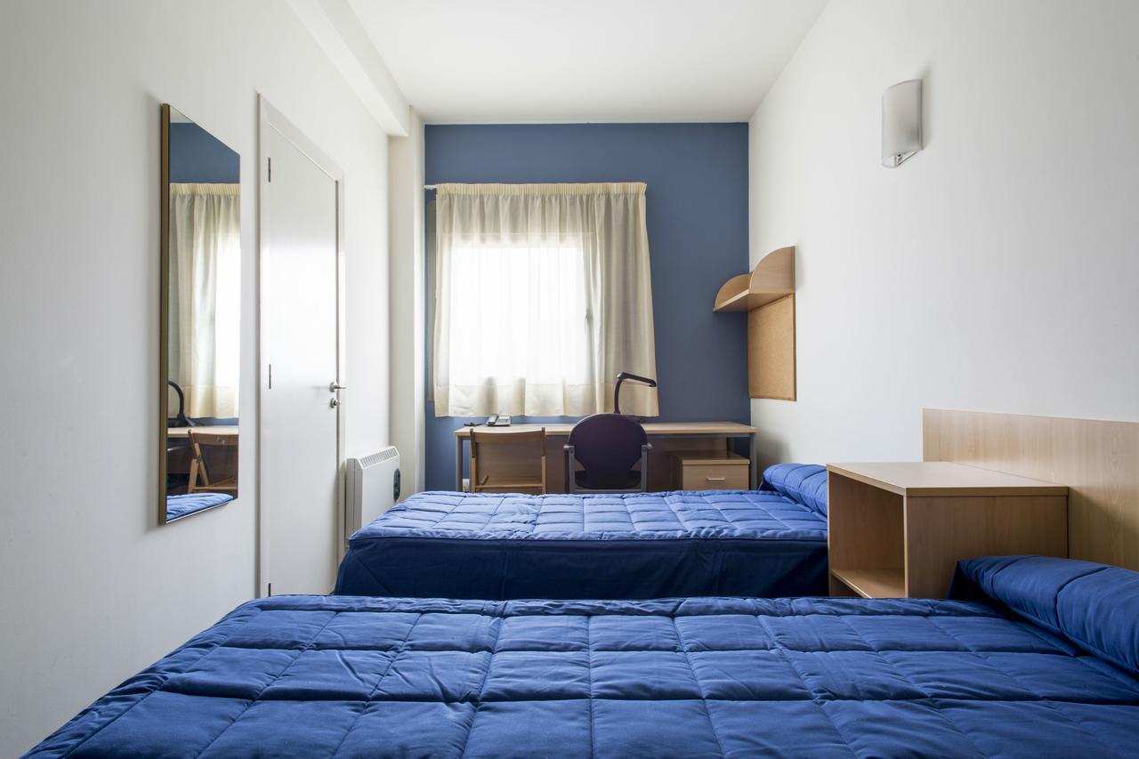 Residencia Universitaria Resa As Burgas Ourense Exterior photo